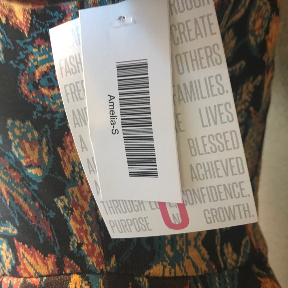 Small Lularoe Amelia and Medium Sarah - Picture 6 of 6